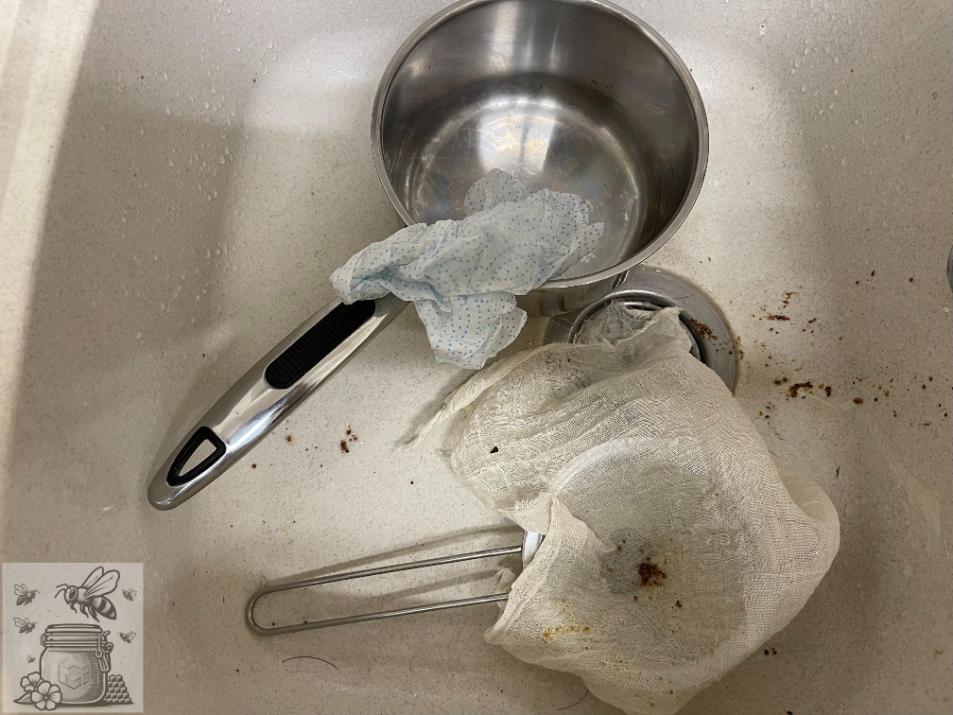 cleaning propolis